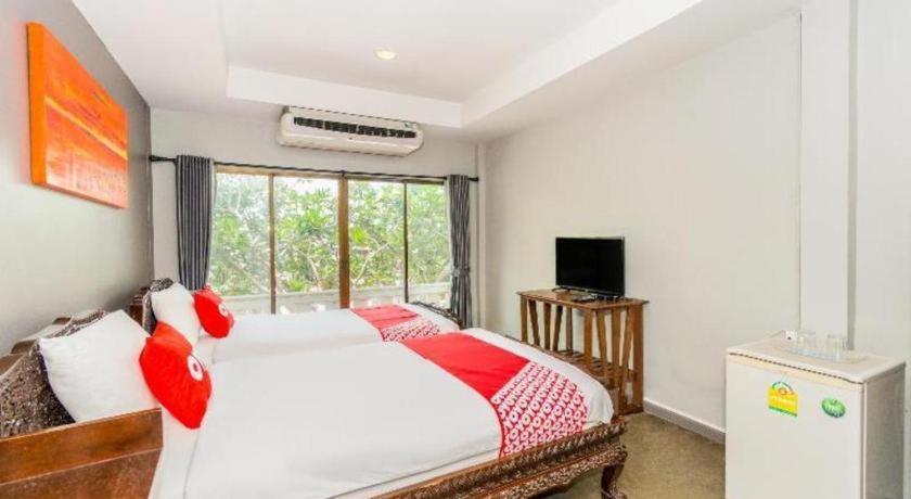 Hotel Oyo 884 Baan Sang Chan Cha-am 2*