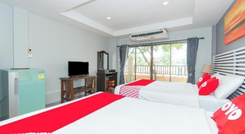 Hotel Oyo 884 Baan Sang Chan Cha-am 2*